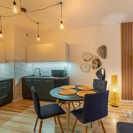 Rentplanet - Bema Apartament *